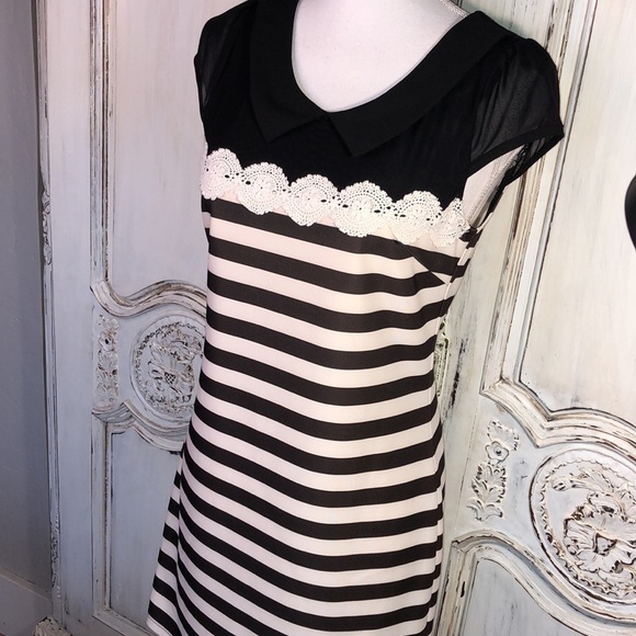 Umisky / Young Short Puff Sheer Sleeves with Lace Detailing Pointed Collar Dress - Picture 3 of 14